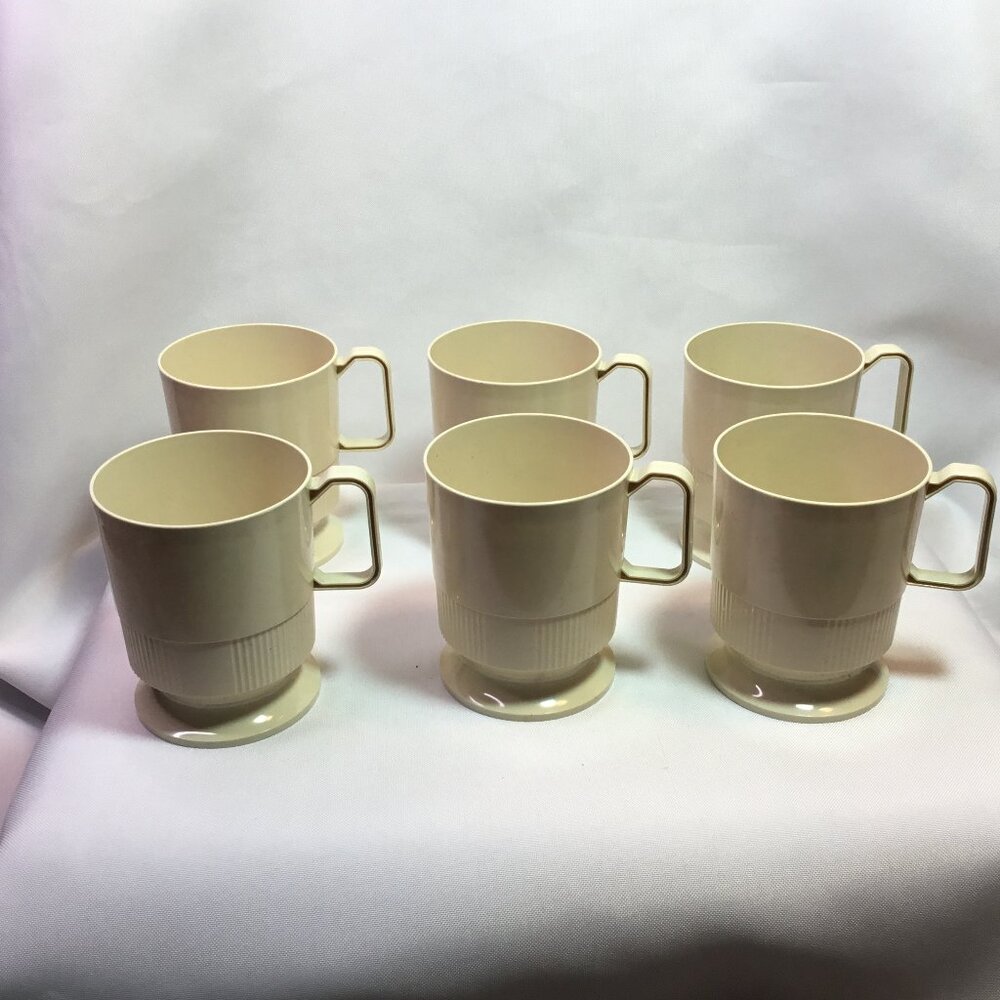 6 Vintage Sweetheart Tan Plastic Coffee Cup Holder Solo/Dixie EUC
